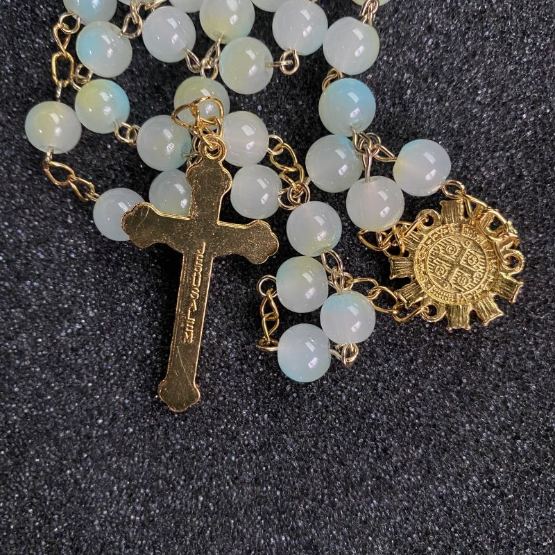 Chuỗi Hạt Cầu Nguyện Thánh Benedict Medal Rosary Màu Xanh Lá Gradient
