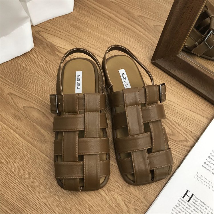 Sandal Đế Bằng Thiết Kế Lỗ Cao Cấp Thời Trang Dành Cho Nữ