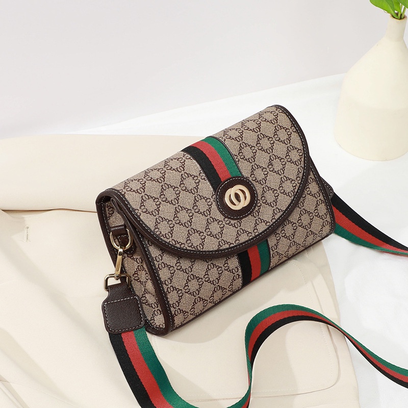 Túi Đeo Chéo Da pu Thời Trang Hè Sành Điệu Dành Cho Nữ 667