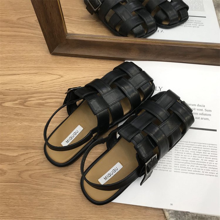 Sandal Đế Bằng Thiết Kế Lỗ Cao Cấp Thời Trang Dành Cho Nữ