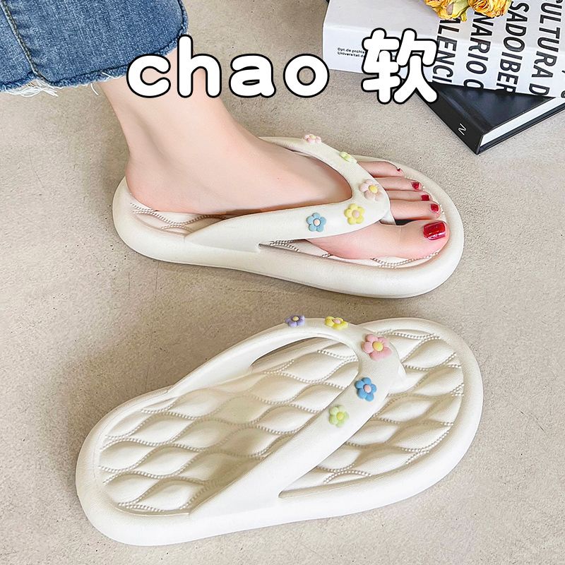 Dép sandal nữ bãi biển kỳ nghỉ đáy dày mềm mại