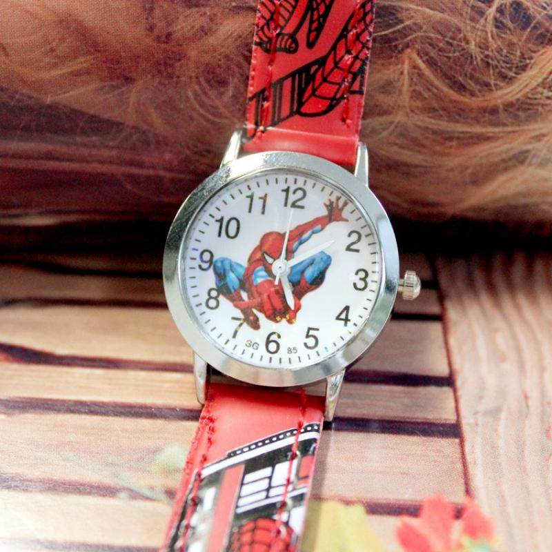Đồng Hồ Đeo Tay Dây Da Hình Người Nhện Marvel Dễ Thương Cho Bé