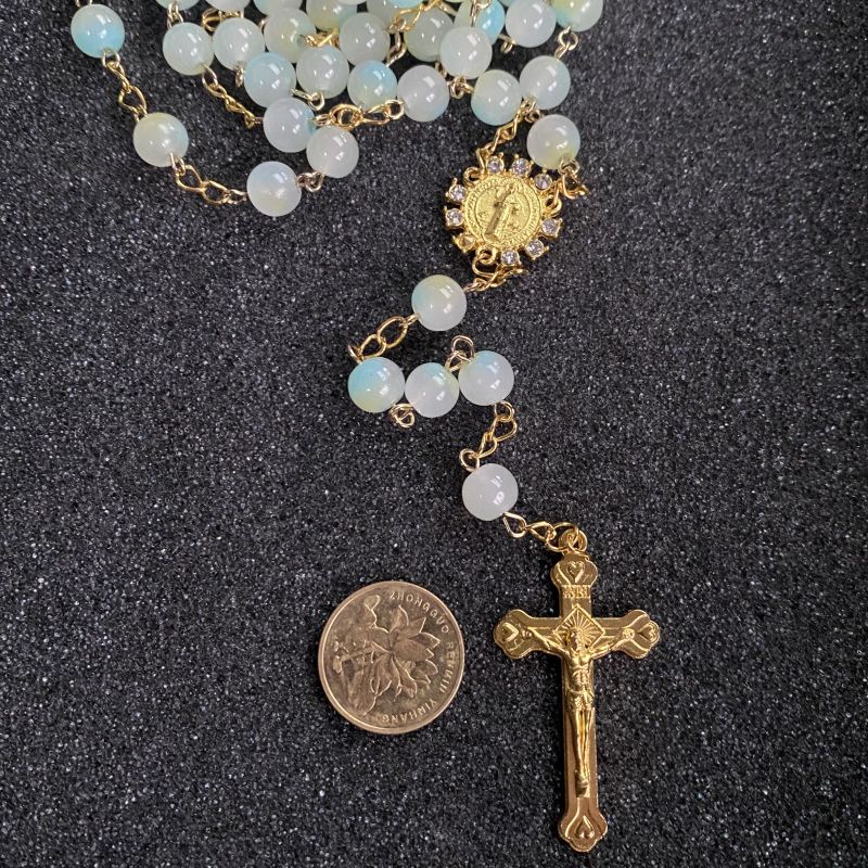 Chuỗi Hạt Cầu Nguyện Thánh Benedict Medal Rosary Màu Xanh Lá Gradient