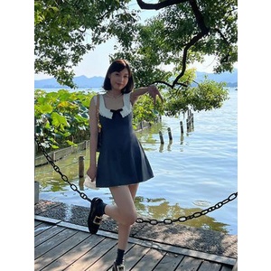 Đầm Chữ A Cổ Búp Bê Không Tay Xẻ Tà Thời Trang Phong Cách Blackpink Jisoo