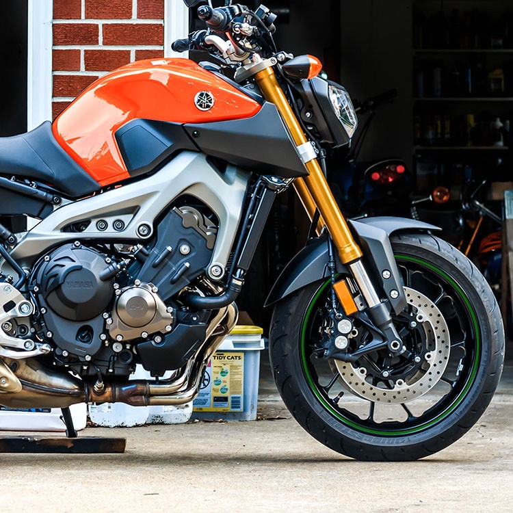 Set 16 Miếng Dán Viền Bánh Xe Mô Tô  fit to 17 / 18 inch Chống Thấm Nước