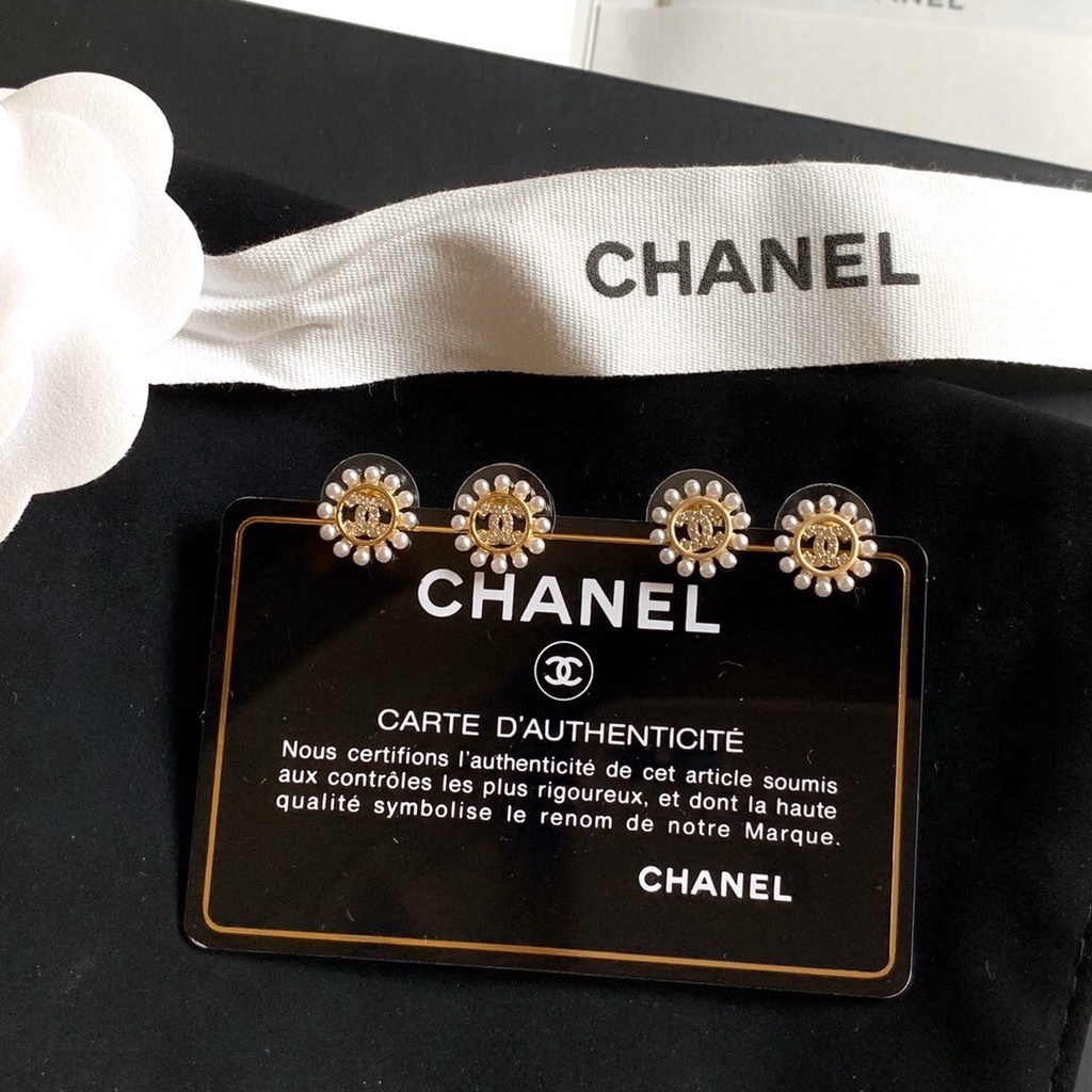 Bông Tai Bằng Thép Titan Hình Chữ Thời Trang Cho Nữ