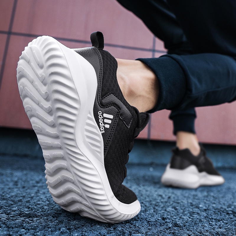Giày Thể Thao Phối Lưới Thoáng Khí Siêu Nhẹ Size 38-45 Thời Trang Cho Nam Giày Thể Thao Đế Bằng Thoải Mái Chất Lượng Cao
