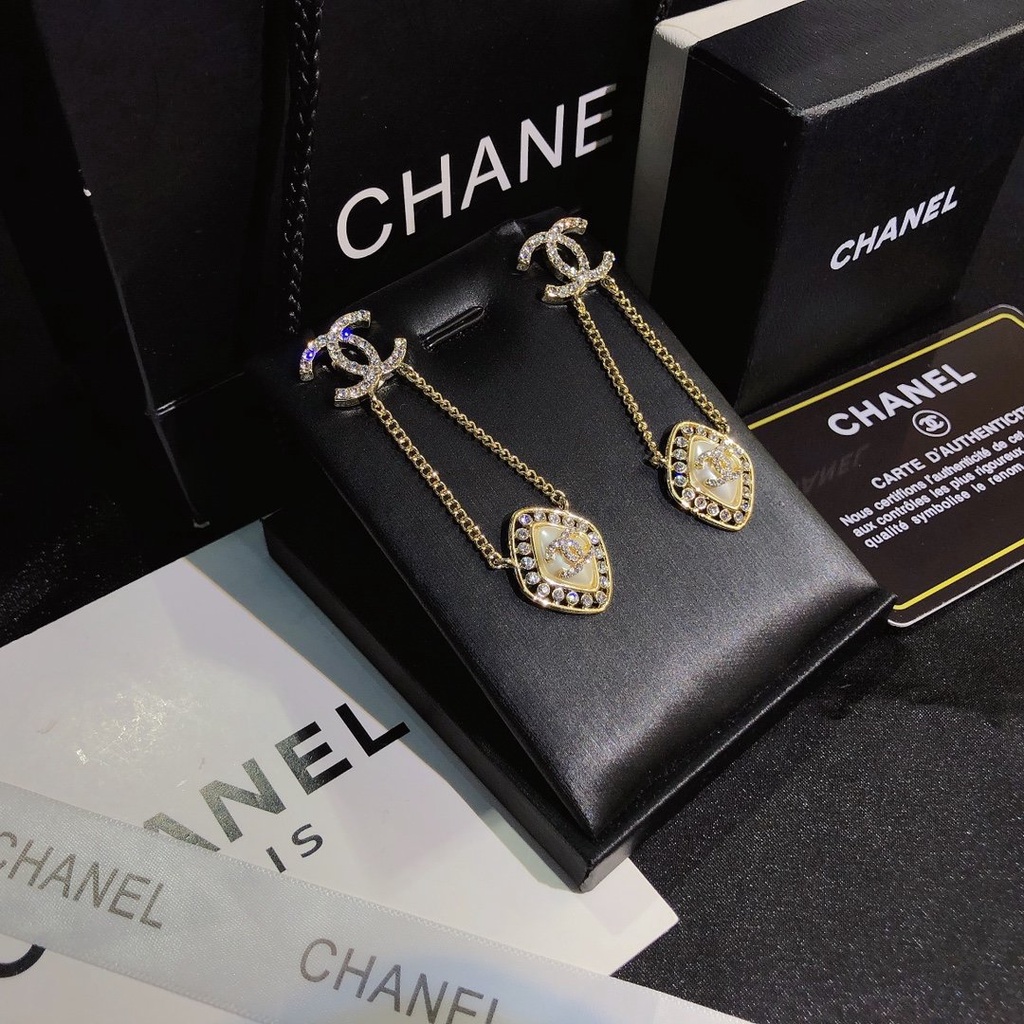Bông Tai Bằng Thép Titan Hình Chữ Thời Trang Cho Nữ