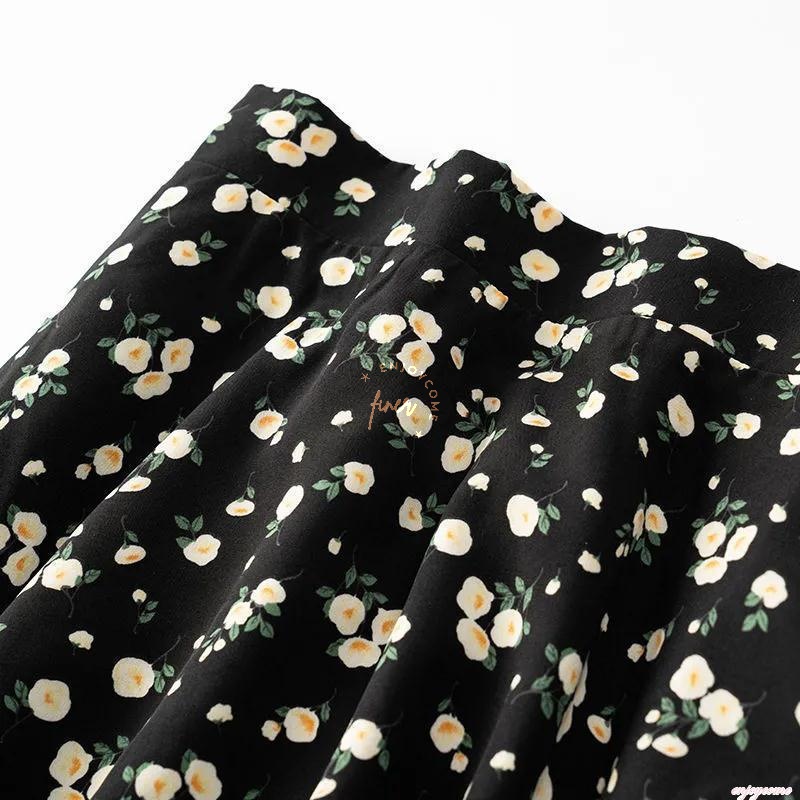 Chân Váy Hoa Lưng Cao Dáng Ôm Phong Cách Thời Trang Mùa Hè Mới 2023