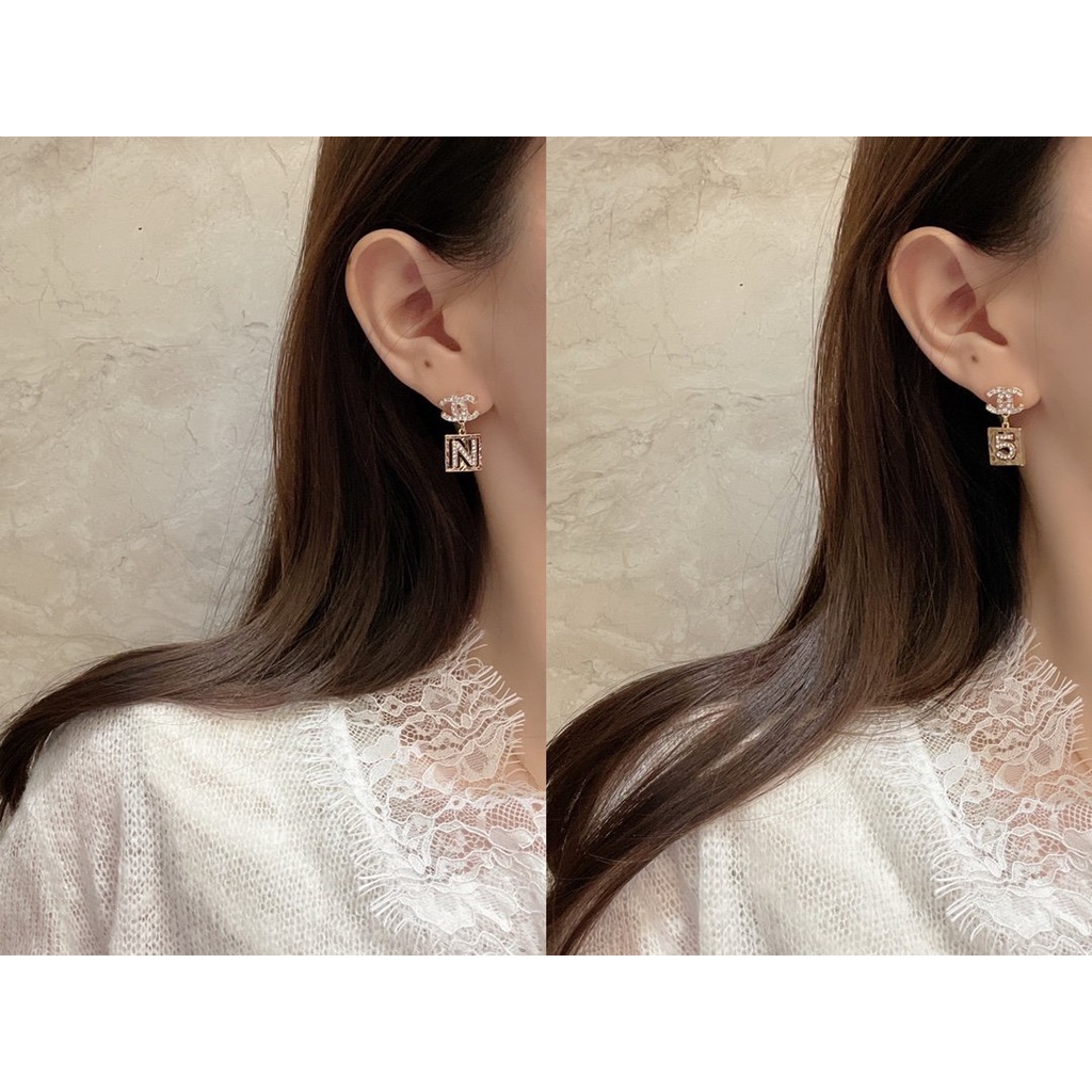 Bông Tai Bằng Thép Titan Hình Chữ Thời Trang Cho Nữ