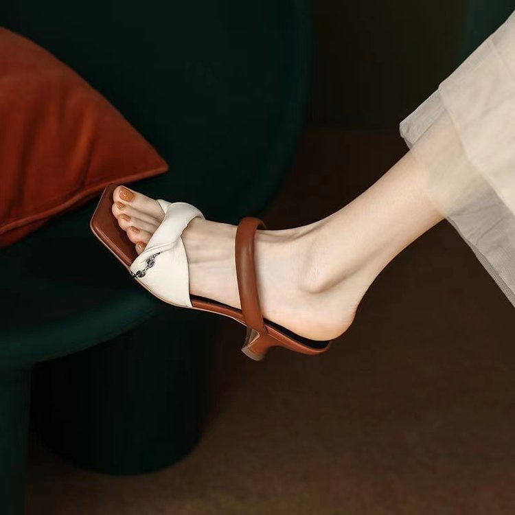 Giày Sandal Cao Gót Thời Trang Dành Cho Nữ