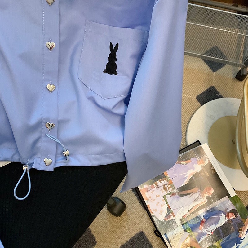 Áo Sơ Mi Ngắn Thắt Eo Có Dây Rút Thêu Hình Thỏ Phong Cách Mỹ Mẫu Mới 2023 Thời Trang Mùa Xuân 2023 Dành Cho Bạn Nữ