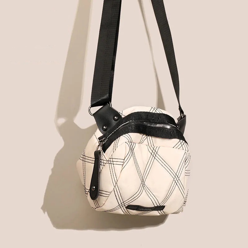 Túi Đeo Chéo Ngực Bằng nylon Thêu Họa Tiết Kim Cương Đơn Giản Thời Trang Cho Nữ fna379