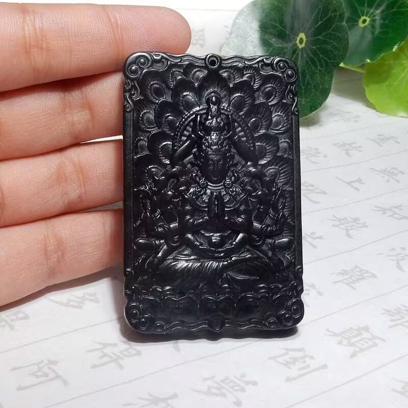 Mặt Dây Chuyền Đá Ngọc Bích Màu Đen / Xanh Lá Tự Nhiên An Toàn