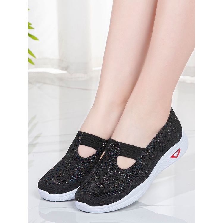 Giày Thể Thao Phối Lưới Thoáng Khí Mềm Mại Chống Trượt Thời Trang Xuân Hè Cho Nữ