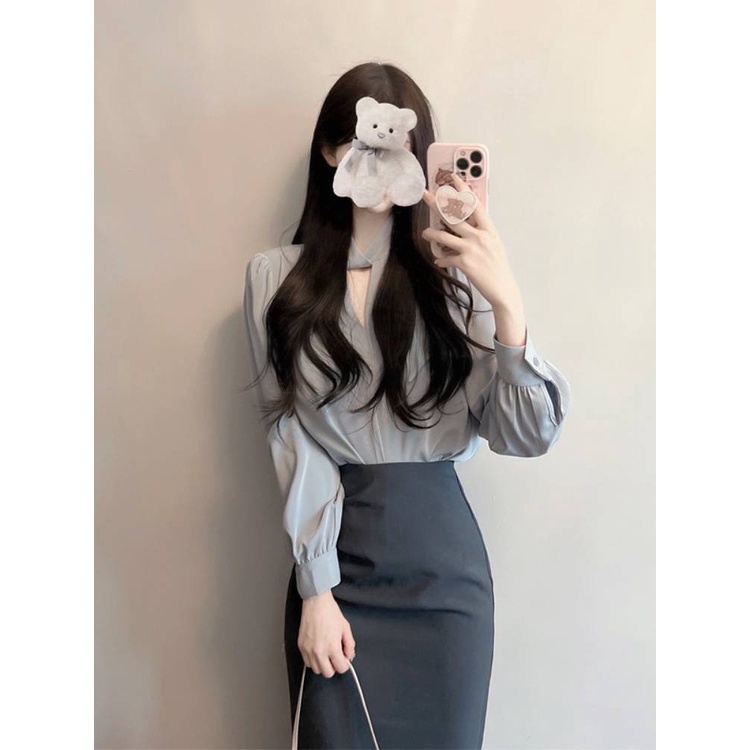 Bộ Áo Sweater Phối Chân Váy Lưng Cao Kiểu Pháp Thời Trang Xuân Hè 2023