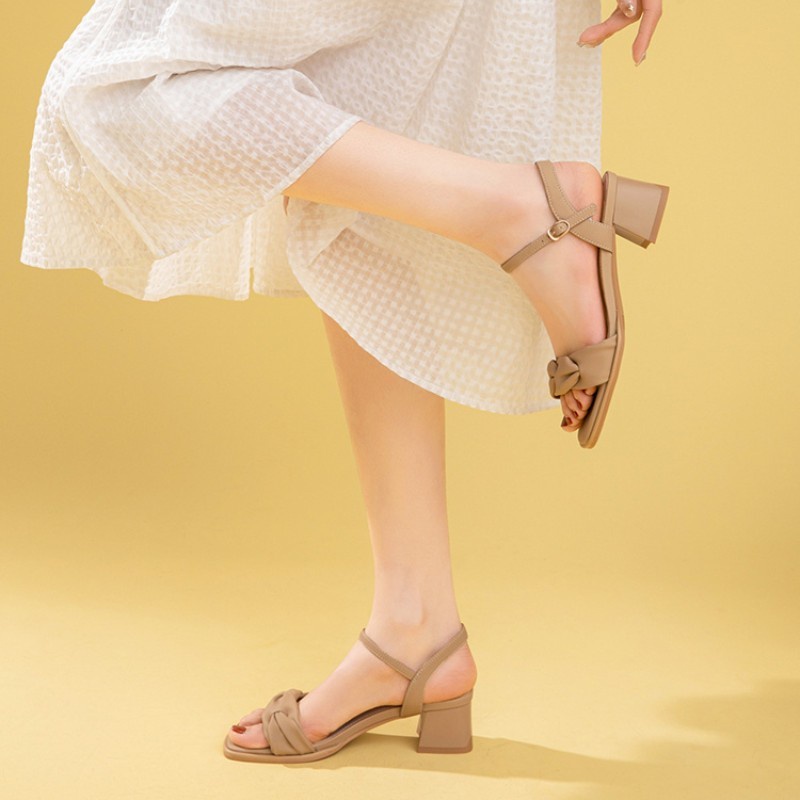 Sandal Hở Ngón Gót Vừa Quai Cài Khóa Thời Trang Mùa Hè 2023 Phong Cách Mới Cho Nữ