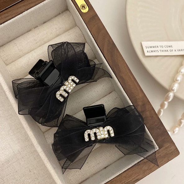 Kẹp Tóc Mái Nhỏ Hình Nơ In Chữ Phối Ren Nhẹ Nhàng Cho Nữ