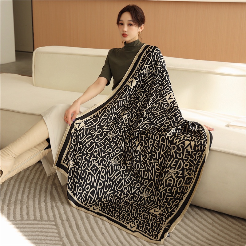 Khăn Choàng Lụa In Chữ Đơn Giản Phong Cách Phương Tây Thời Trang Xuân Hè Mới