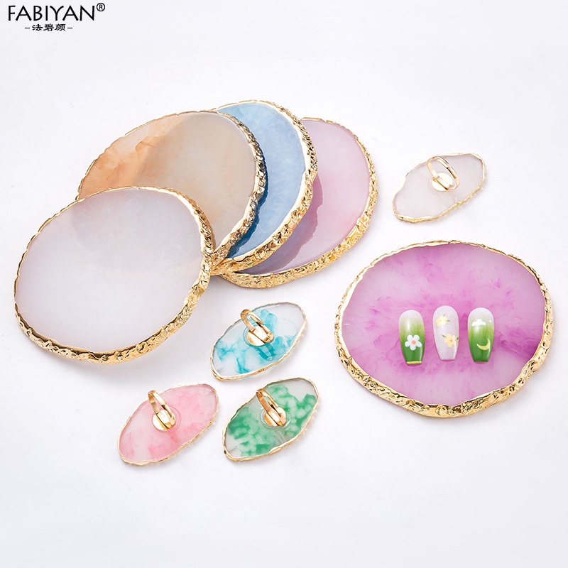 Khay Nhựa Nhiều Màu Sắc Dùng Trưng Bày Móng Tay Giả Tiện Lợi