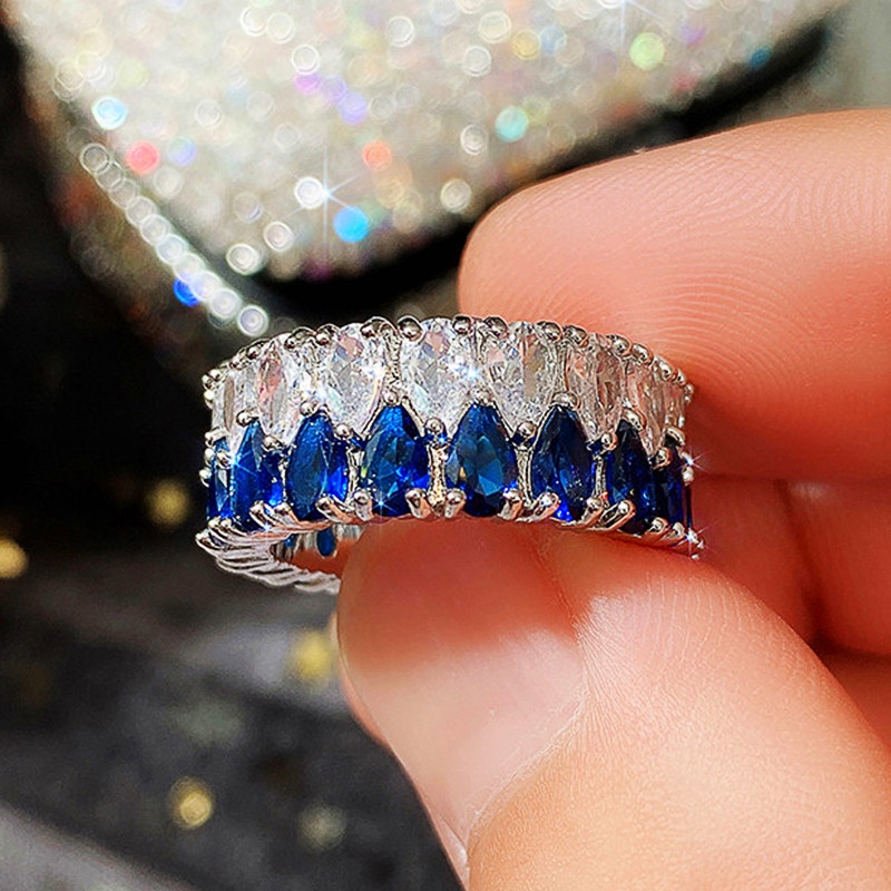 Nhẫn Đính Đá Zircon Sang Trọng Cho Cặp Đôi