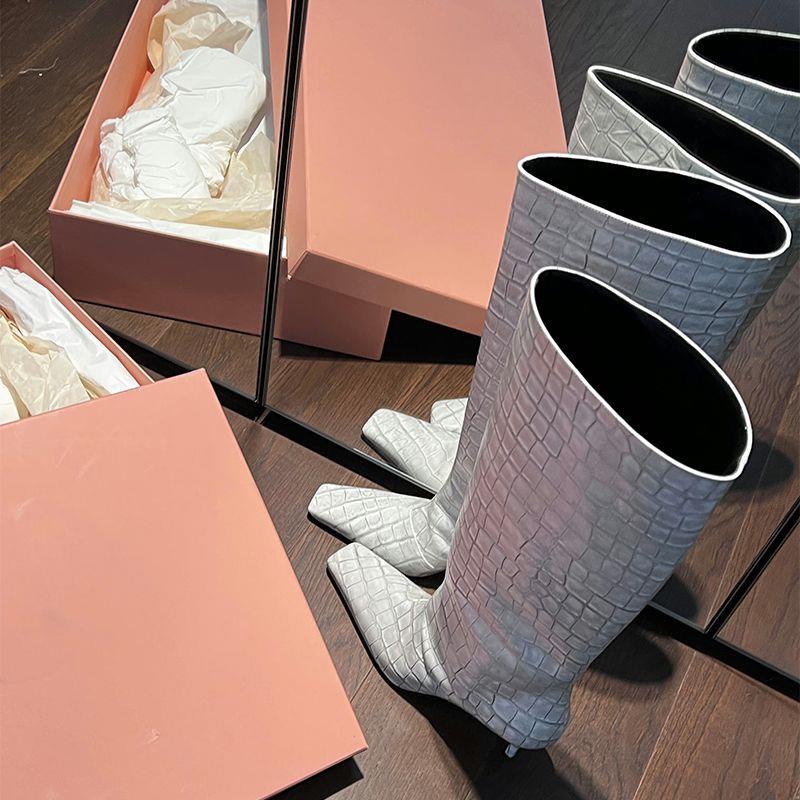 Bốt Cao Gót Mũi Vuông Họa Tiết Da Cá Sấu Phong Cách Âu Mỹ Mẫu Mới 2023