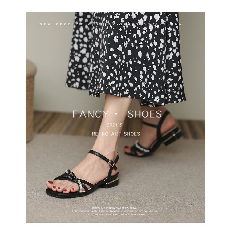 Giày Sandal Đế Thấp Dày Dặn Quai Đính Ngọc Trai Thời Trang 2023 Dành Cho Nữ