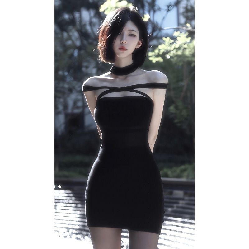 [F &amp; X] Đầm Hai Dây Cổ Yếm Phong Cách Hoàng Gia Mùa Xuân Nhẹ Nhàng Thoải Mái Mát Mẻ Cho Nữ