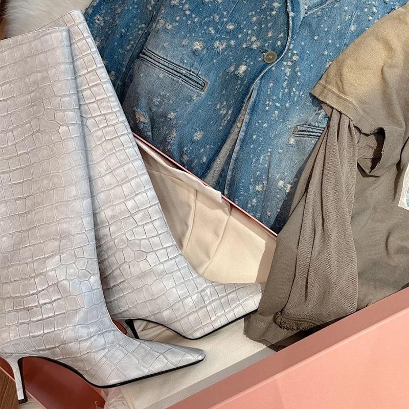 Bốt Cao Gót Mũi Vuông Họa Tiết Da Cá Sấu Phong Cách Âu Mỹ Mẫu Mới 2023