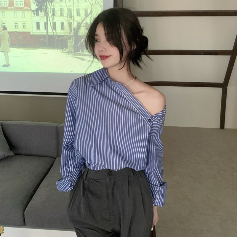 Áo Sơ Mi Trễ Vai Phối Nút Phong Cách Hàn Quốc Thời Trang Xuân Thu Cho Nữ