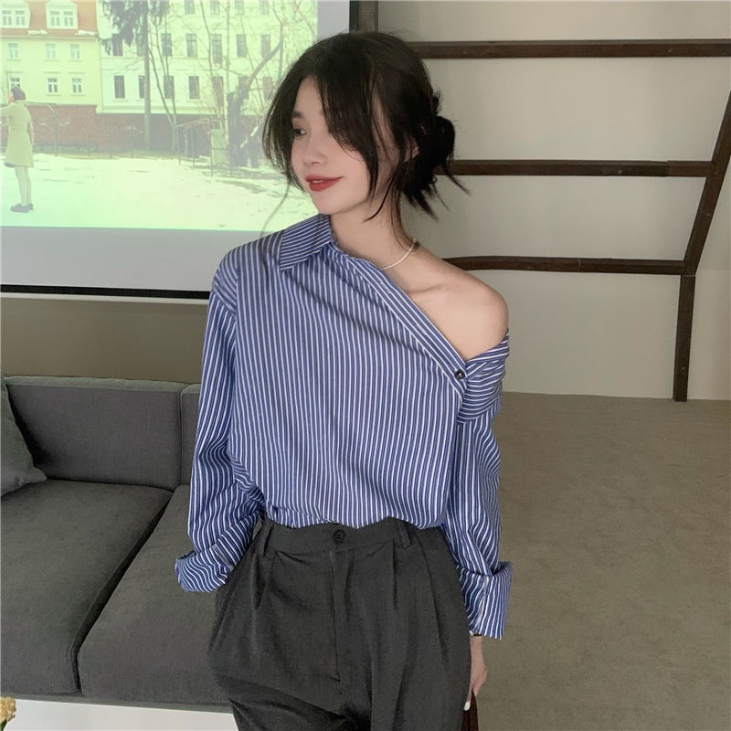 Áo Sơ Mi Trễ Vai Phối Nút Phong Cách Hàn Quốc Thời Trang Xuân Thu Cho Nữ