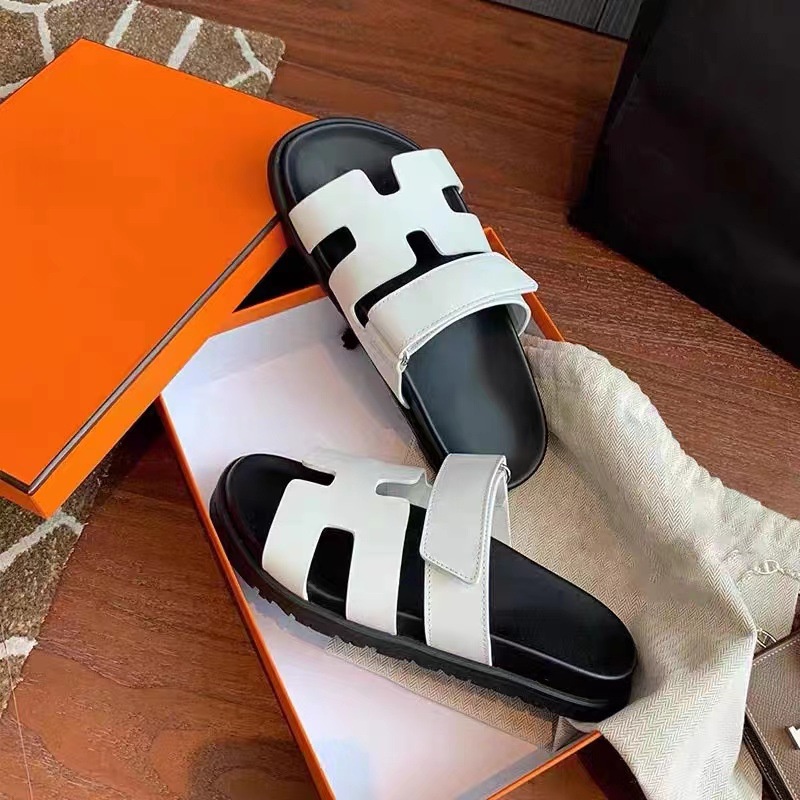 _ sheii su grape mom studio Sandal Đế Phẳng Mềm Phong Cách Mới Cho Nữ