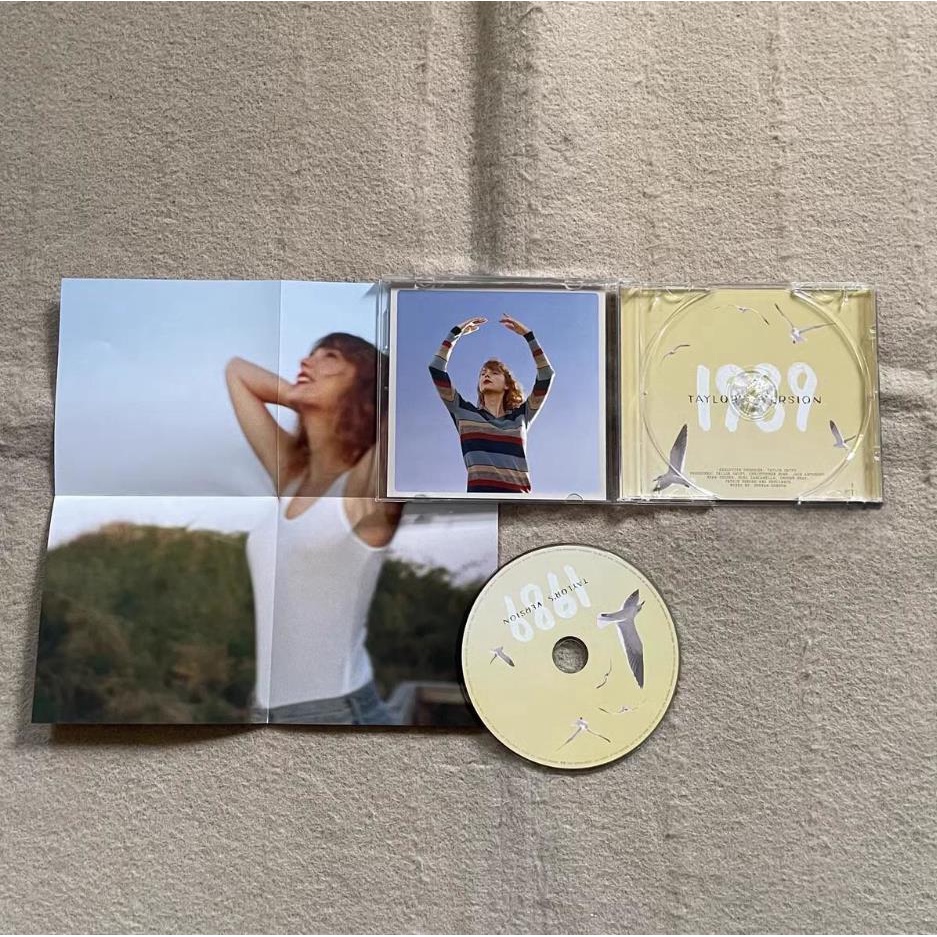 Taylor Swift 1989 Taylor's Version Deluxe CD+Poster Edition