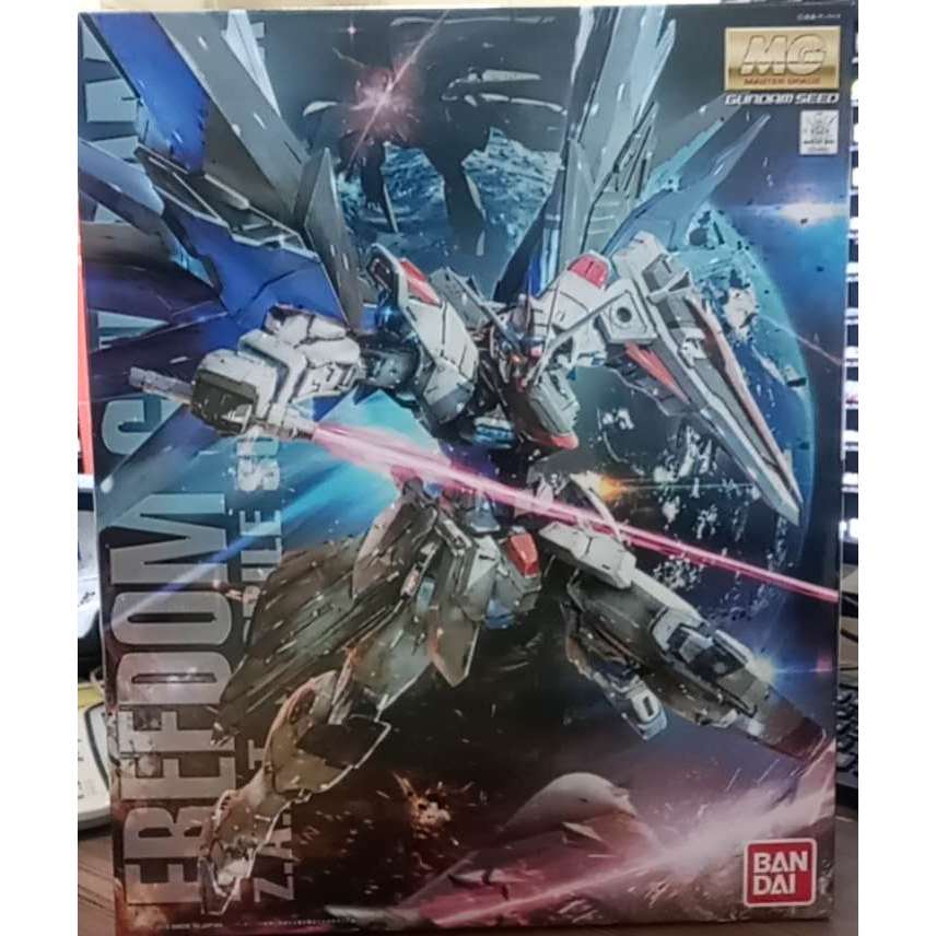 direct rom japan gundam seed destiny freedom gundam mg zgmf-x10a ver2.0 master grade