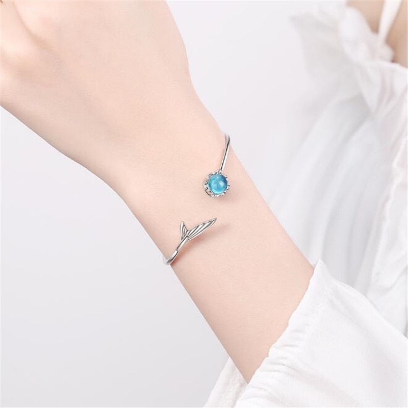 Vòng Đeo Tay Bạc 925 Mặt Hình Đuôi Cá Đính Đá Pha Lê Xanh Dương Thời Trang Hàn Quốc Cho Nữ CB093