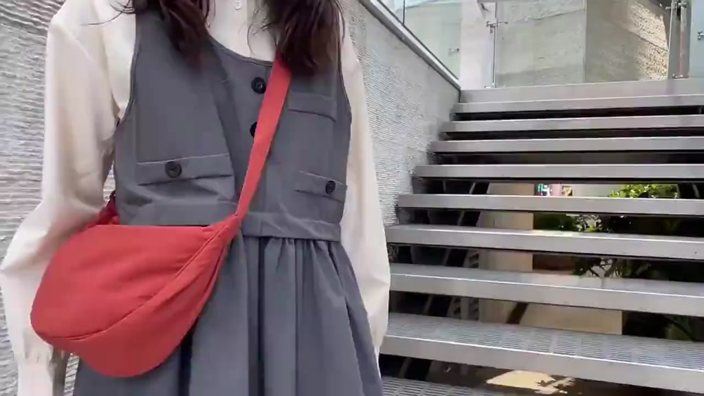 U Túi đựng bánh bao túi xách nữ thời trang giản dị Túi đeo chéo nylon lót chống thấm nước chần bông | BigBuy360 - bigbuy360.vn