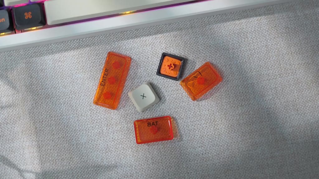 Bộ Keycaps Double-Shot Carbon Skyline R3 Low Profile PBT + PC cho bàn phím ANSI US 61, 64, 66, 71, 84, 87, 100, 104 Phím | BigBuy360 - bigbuy360.vn