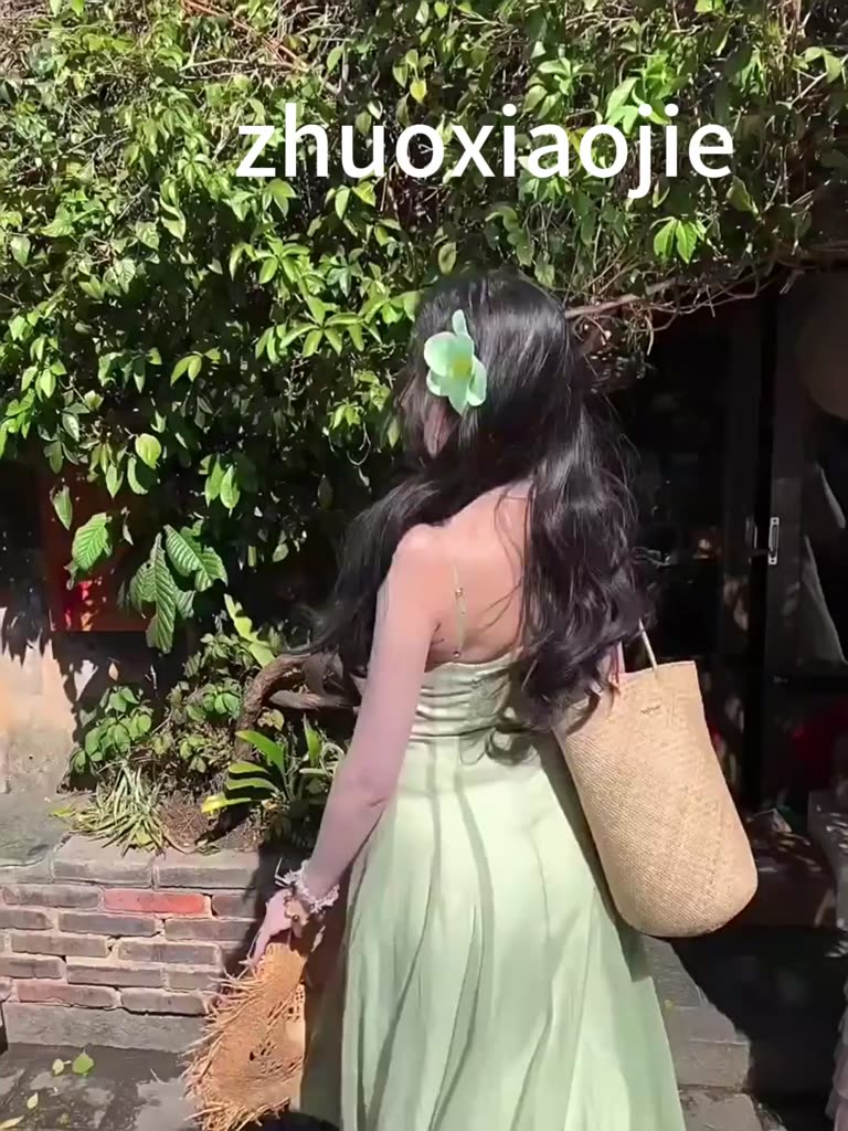 Phiên Bản Hàn Quốc Du Lịch Kỳ Nghỉ Xanh Voan Sling Sản Xuất Quần Áo Nữ Slim-fit Thiết Kế Cao Cấp Không Tay Giữa Chiều Dài | BigBuy360 - bigbuy360.vn