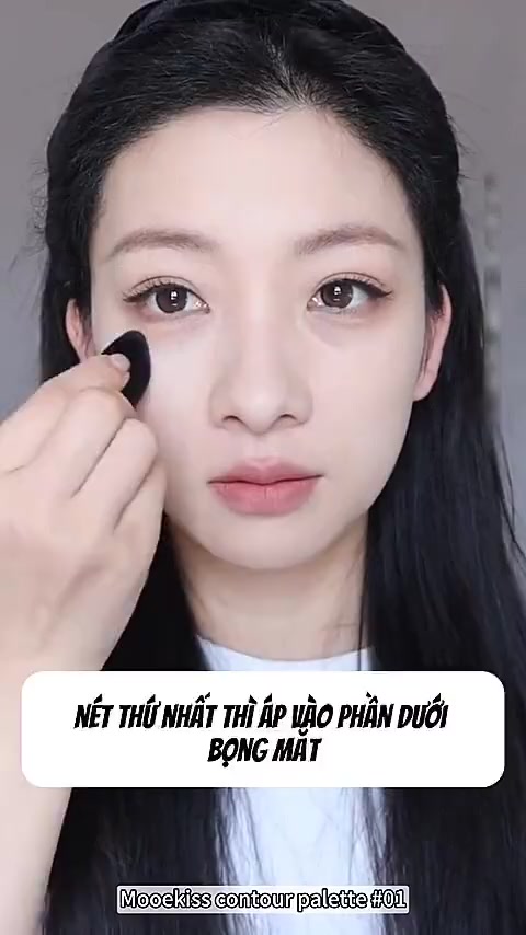 [Live Combo 16.5gx2] Combo 2 bảng tạo khối Mooekiss 3 màu giúp định hình khuôn mặt rõ nét 16.5g | BigBuy360 - bigbuy360.vn