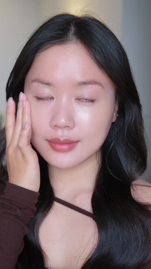 [FULLY Chính Hãng] Fully Kem chống nắng nâng tone Hồng 50ml, Vitamain B12 Brightening Tone up Sun Cream 50ml | BigBuy360 - bigbuy360.vn