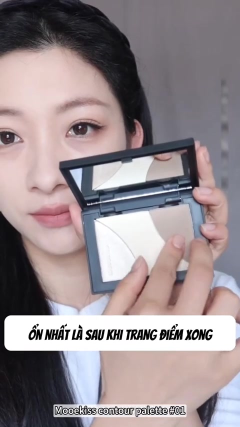 Bảng tạo khối Mooekiss 16.5g tích hợp phấn bắt sáng, kết cấu mịn, lâu trôi và hỗ trợ chống nước, phù hợp nhiều tông da | BigBuy360 - bigbuy360.vn