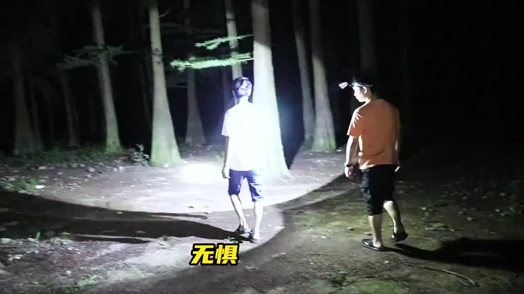 Ubs / TYPE-C Đèn pin sạc chống nước công suất cao siêu sáng Công suất cao tiện dụng có thể sạc lại | BigBuy360 - bigbuy360.vn