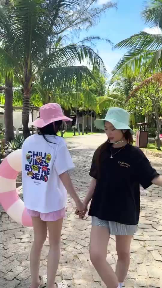 Áo thun boxy chill vibes 2104 HLFashion cổ tròn vải cotton 2c 250gsm đứng form in mix | BigBuy360 - bigbuy360.vn