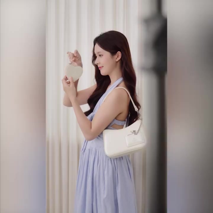 Túi Yuumy (Thời trang nữ kèm phụ kiện xinh xắn size 24 - Túi đeo chéo da Glossy YN295) | BigBuy360 - bigbuy360.vn