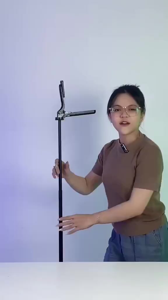 Gậy Chụp Ảnh 4 Chân P185 - Gậy Selfie Cầm Tay Tặng Kèm Remote, Chiều Dài Sử Dụng 30-180cm - Chính Hãng Top One | BigBuy360 - bigbuy360.vn