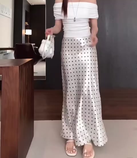 Chân Váy Lụa Dáng Dài Đuôi Cá Xòe Nhẹ Họa Tiết Chấm Bi NV606 Chất Lụa Cao Cấp Siêu Tôn Dáng Sang Trọng | BigBuy360 - bigbuy360.vn