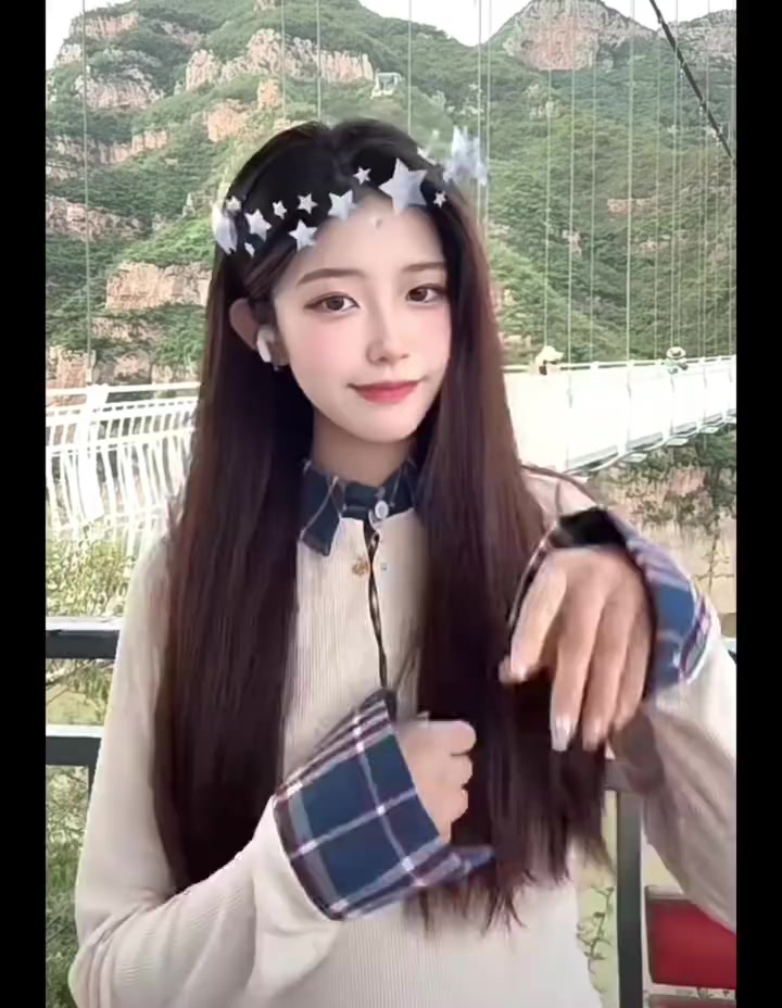 Áo Polo tết giáng sinh thun dài tay nữ giữ ôm body baby tee phong cách Hàn Quốc kẻ sọc mới lạ | BigBuy360 - bigbuy360.vn