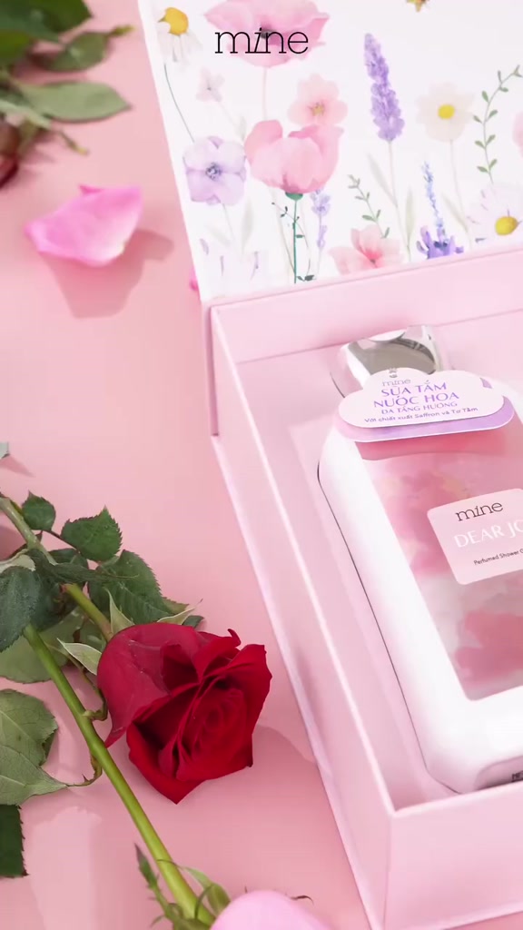 [FULL BOX] Quà Tặng Sinh Nhật Tặng Bạn Gái Gồm Nước Hoa Mine 30ML + Sữa Tắm Quà Tặng Người Yêu | BigBuy360 - bigbuy360.vn