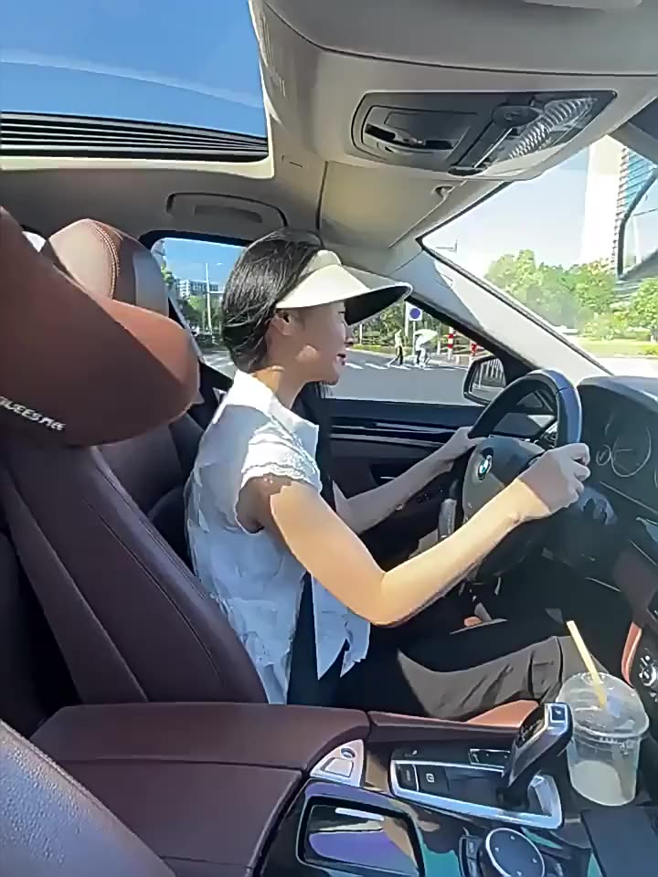 Gối tựa đầu & thắt lưng Mazda