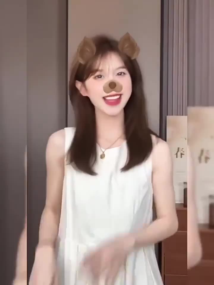 Váy 2 dây trễ vai nữ bigsize Đầm dài hai dây biển maxi đầm trắng váy trắng với dây đai không tay màu trắng phong cách pháp vào mùa hè | BigBuy360 - bigbuy360.vn